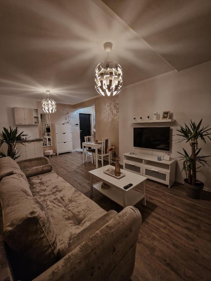Immocity Oradea Exterior photo