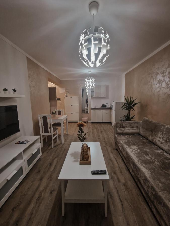 Immocity Oradea Exterior photo